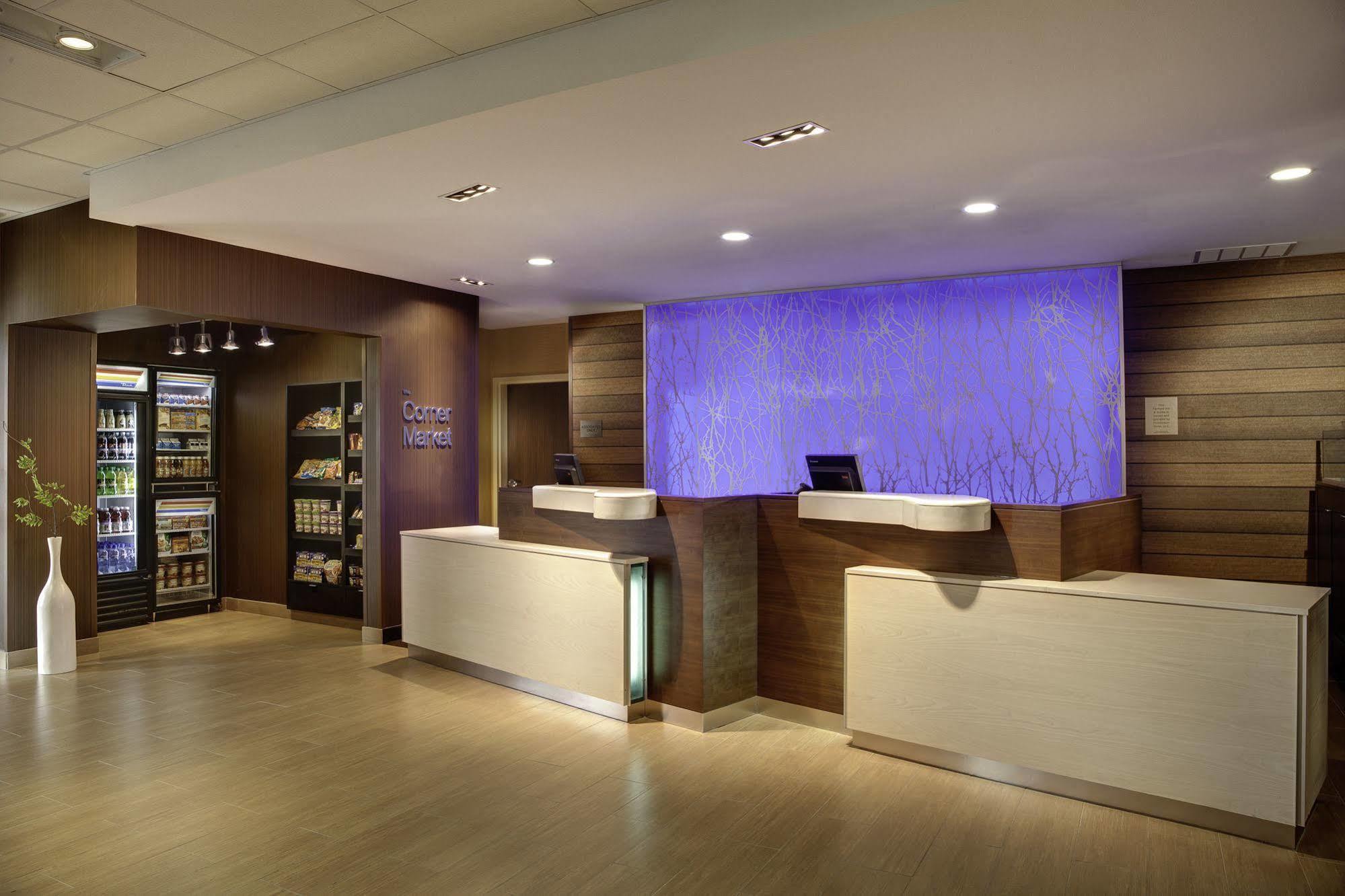 Fairfield Inn & Suites By Marriott Plattsburgh Bagian luar foto
