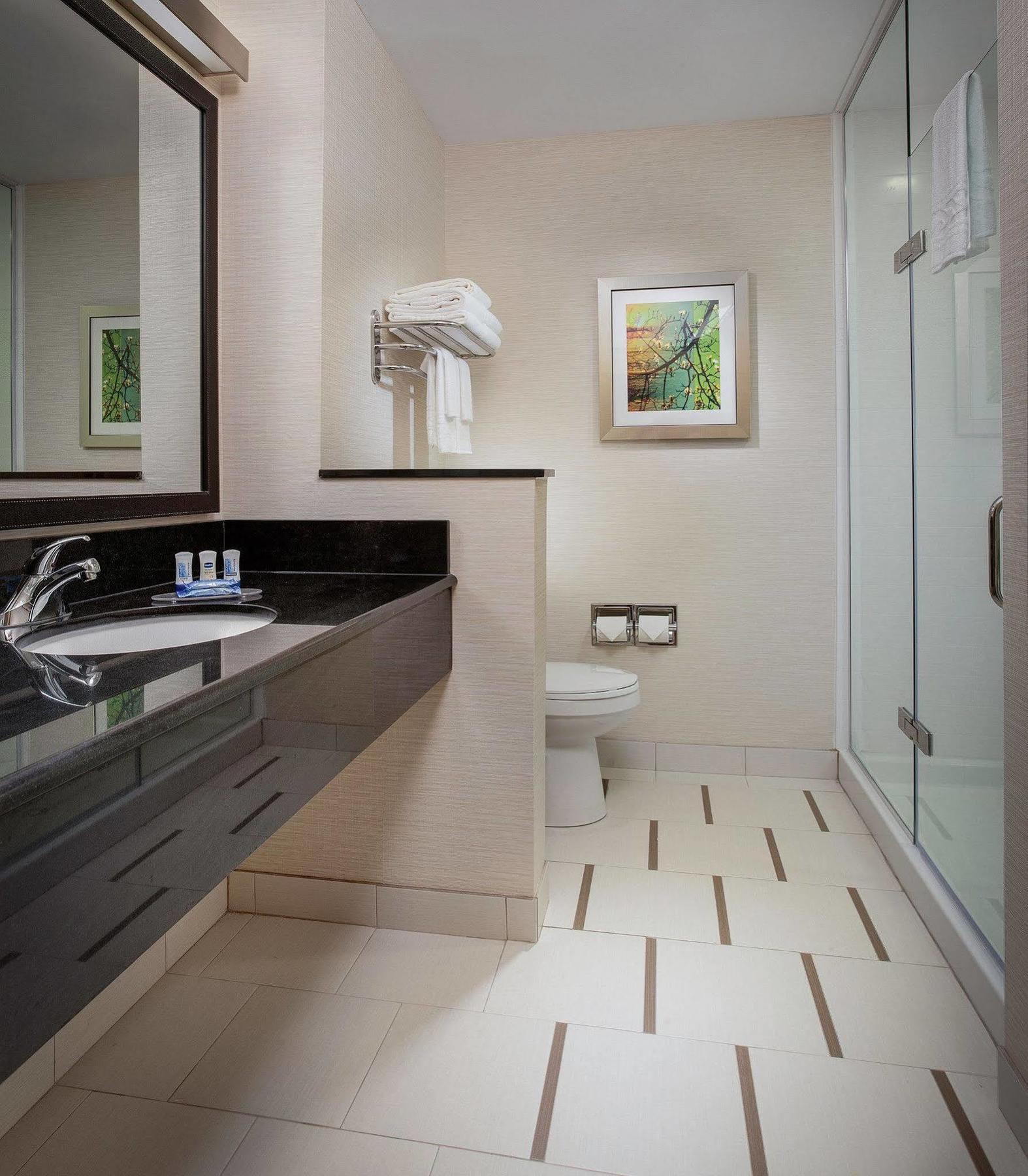 Fairfield Inn & Suites By Marriott Plattsburgh Bagian luar foto