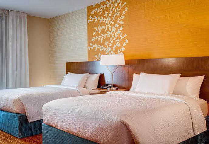 Fairfield Inn & Suites By Marriott Plattsburgh Bagian luar foto